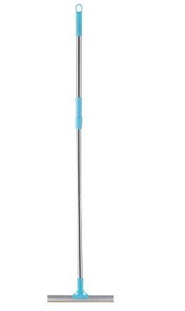 Long-Handle Carpet Rake — Extendable Pet Hair Remover for Rugs