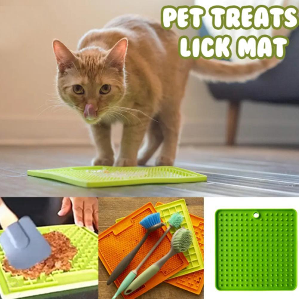 Pet Lick Mat & Slow Feeder — Suction Calming Mat for Dogs & Cats