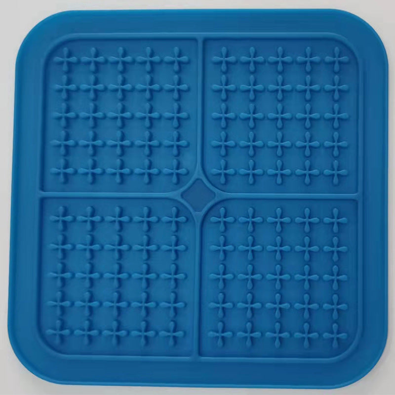 Silicone Slow Feeding Lick Mat — Non-Slip Calming Pad for Pets