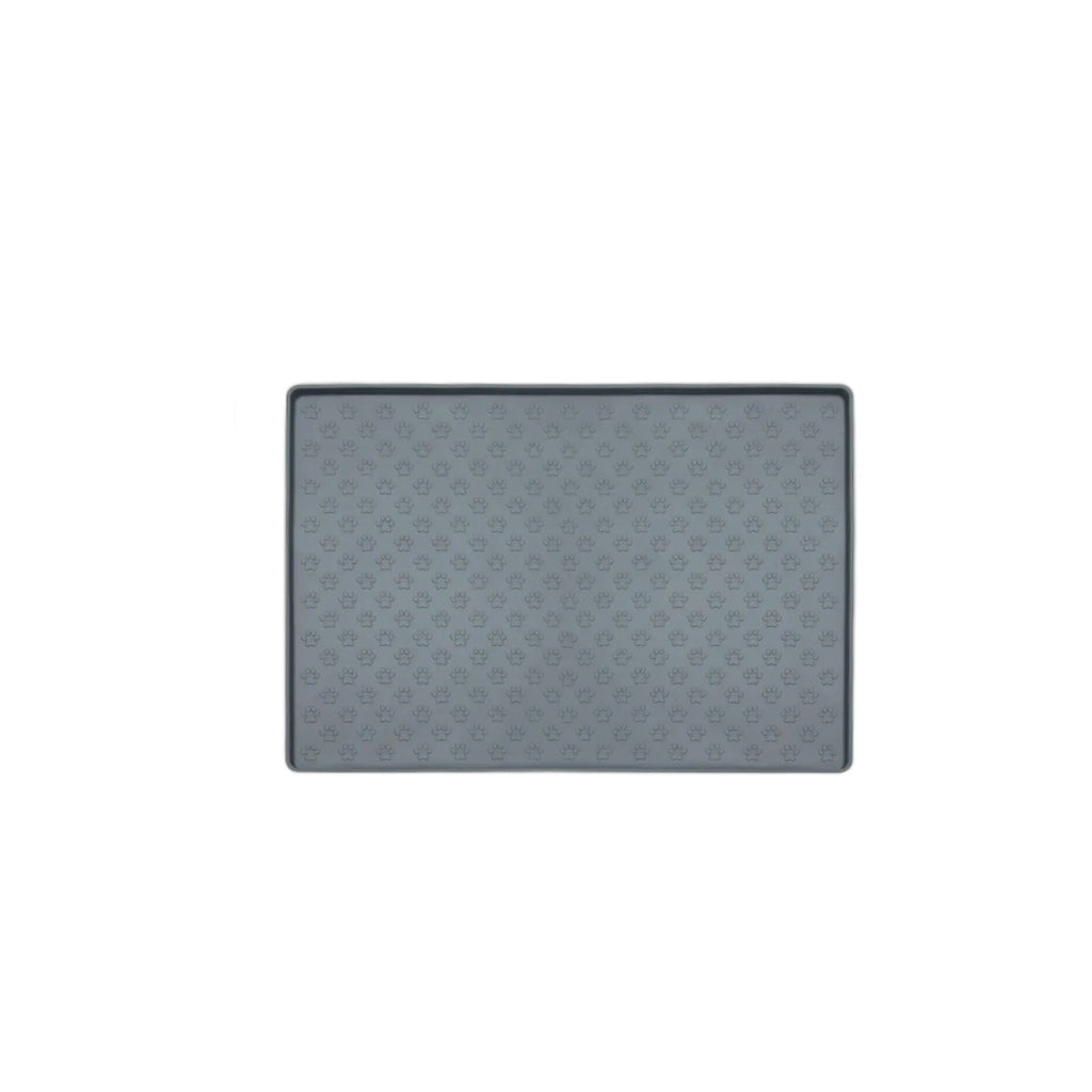 Included in the kit: Waterproof Grooming Mat